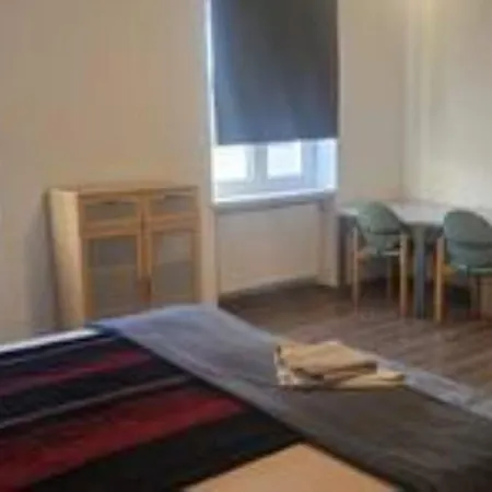 Schöne Vollausgestattete Gästewohnung Direkt In Der Gartenstadt Und Nähe Geiseltalsee Für 1 Person 2402 Leuna