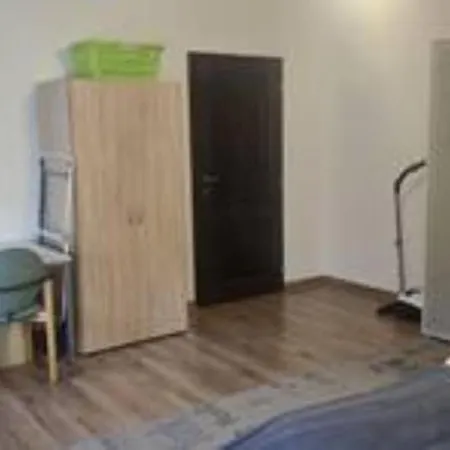 Schoene Vollausgestattete Gaestewohnung Direkt In Der Gartenstadt Und Naehe Geiseltalsee 2402 Leuna