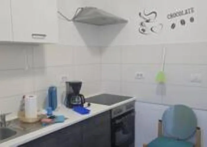 Schoene Vollausgestattete Gaestewohnung Direkt In Der Gartenstadt Und Naehe Geiseltalsee 2402 Leuna